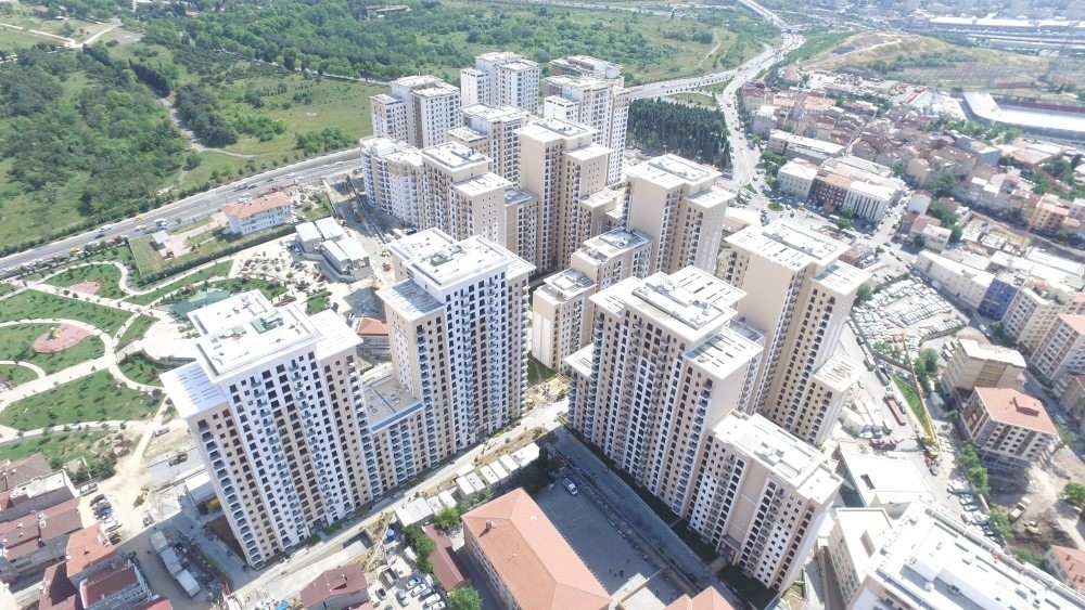 The recent omnibus bill enables foreigners and Turkish citizens residing abroad to buy VAT-free residences and workplace on the first purchase.