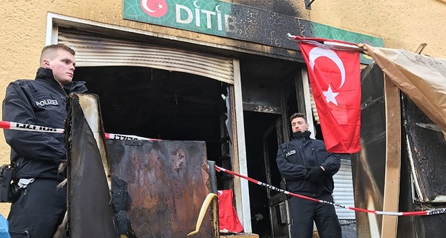 ألمانيا.. 3 اعتداءات على مسجدين وجمعية خلال 48 ساعة