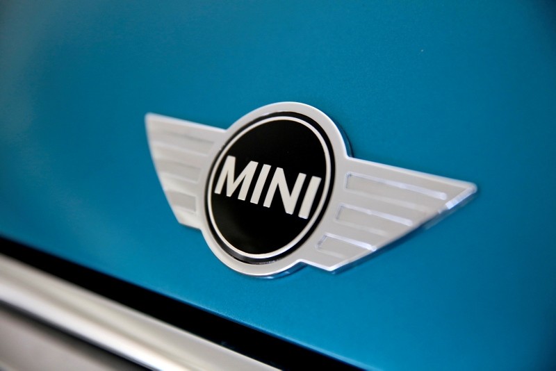 A Mini logo of the front of a car at a dealership in Singapore June 1, 2017. (REUTERS Photo)