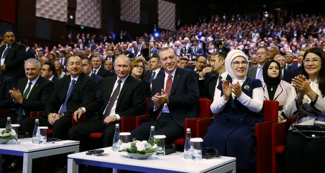 أردوغان وبوتين يشاركان في مراسم تدشين الجزء البحري من السيل التركي
