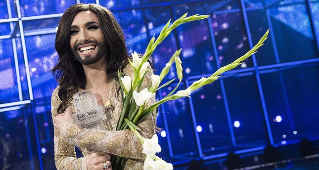 Conchita Wurst representing Austria poses with the trophy after winning the 59th annual Eurovision Song Contest (ESC) at the B&W Hallerne in Copenhagen, on May 10, 2014. (REUTERS Photo)