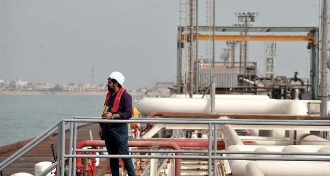 إيران تبلغ العراق خفض إمدادات الغاز بنسبة 40 بالمئة