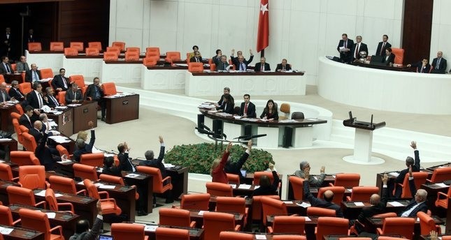 العدالة والتنمية التركي يقدم مقترحين من أجل النظام الرئاسي وتغيير الدستور