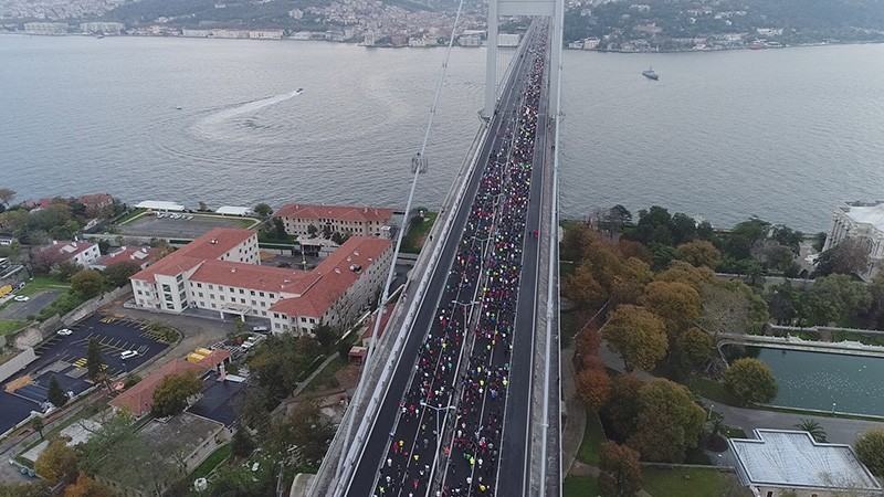 Over 100,000 runners take part in 39th Vodafone Istanbul Marathon 