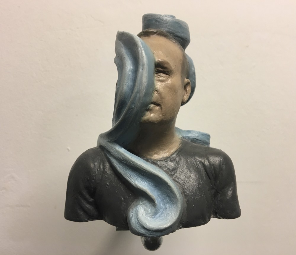 Introducing his fourth solo exhibition at Pilot Gallery, Baltalar prepared a triptych of his self-portrait in plasticine and polymer clay increasingly engulfed in a surreal wave.