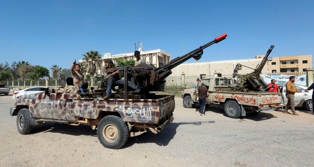 تصاعد الاشتباكات في عدة محاور جنوبي العاصمة الليبية طرابلس
