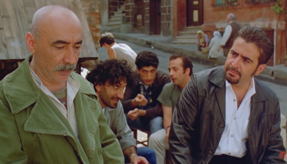 u015eener u015een (L) and Uu011fur Yu00fccel (R) co-acted in u201cThe Bandit.u201d