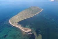 Остров Чичек.