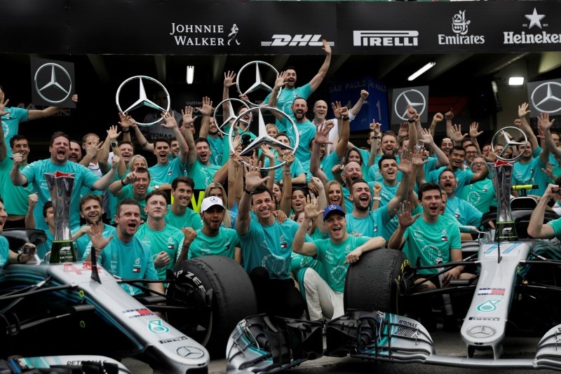 Mercedes Wins 5th Consecutive F1 Constructors Title With
