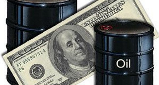 تراجع الطلب على النفط يبقي الأسعار دون 30 دولارا للبرميل