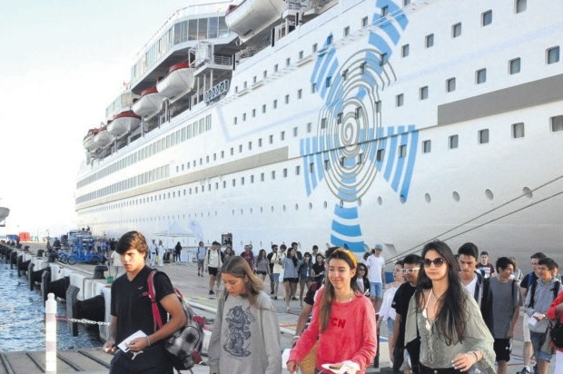 Tourism professionals have said the Turkish tourism industry is expecting an increase of up to 30 percent in early reservations from the European market.