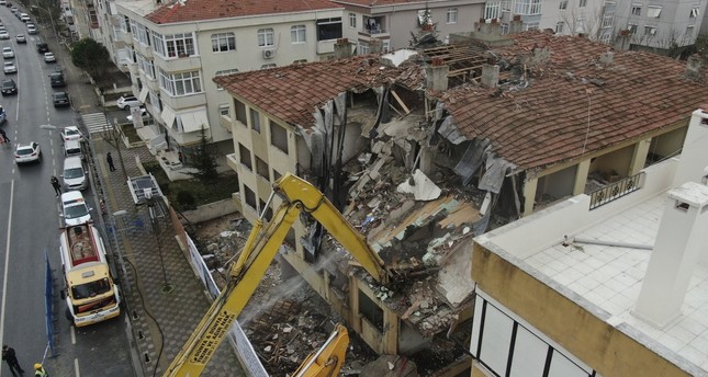 تجديد الأبنية في أحياء إسطنبول IHA