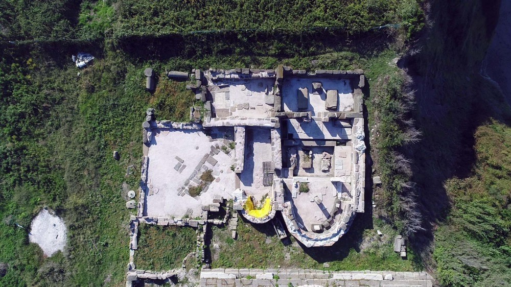 The ancient port, temple, theater and settlement areas unearthed have so far helped to reveal the socio-economic structure of the region.