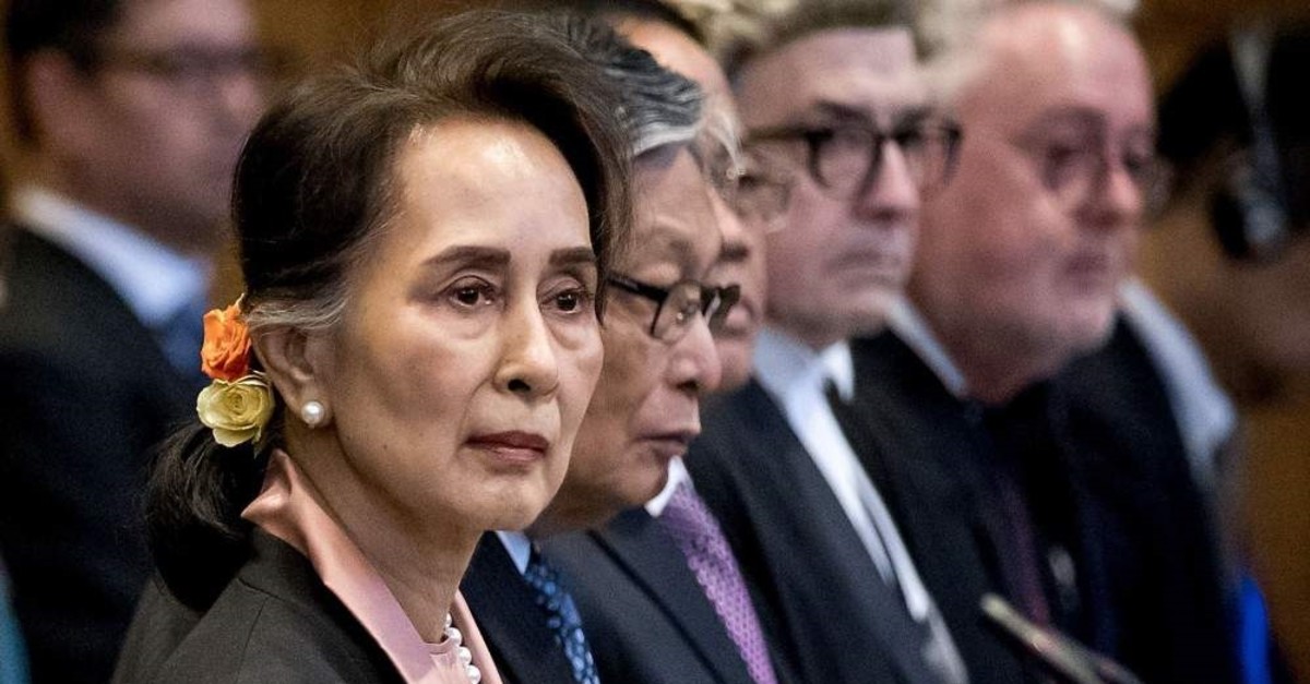 Nobel Peace Prize winner Aung San Suu Kyi watches UN court ...