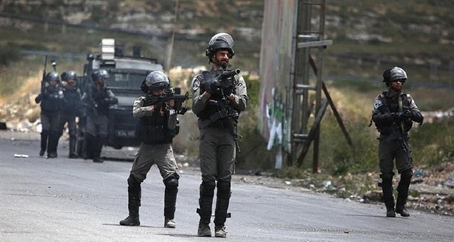 الاحتلال الإسرائيلي يعتقل مراسل TRT العربية في الضفة الغربية