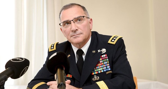 الجنرال كورتيس سكاباروتي قائد الناتو في أوروبا