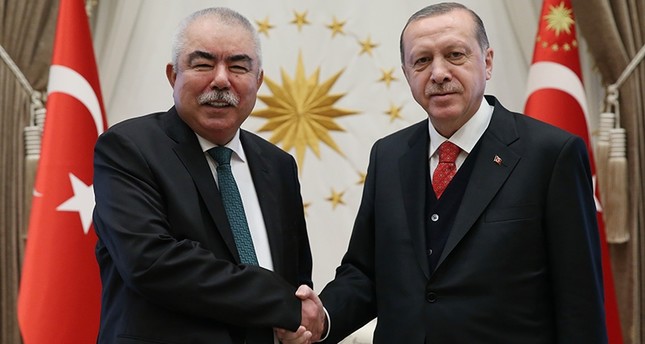 أردوغان يلتقي نائب الرئيس الأفغاني في أنقرة