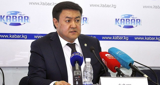 رئيس قسم السياسة الخارجية في الرئاسة القرغيزية دانيار صديقوف الأناضول