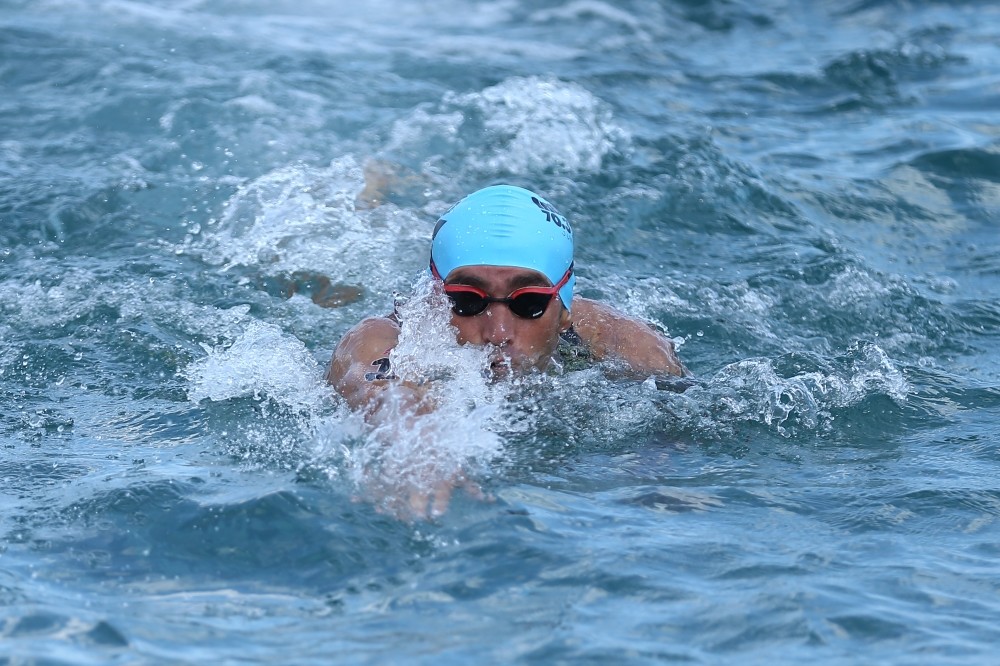 In the traffic accident he was involved, national triathlete Karabulut broke his foot he was told it would take a year for him to run again yet he was able to run a half-marathon 52 days later and become Turkeyu2019s first u201cIronmanu201d just 4 years later.