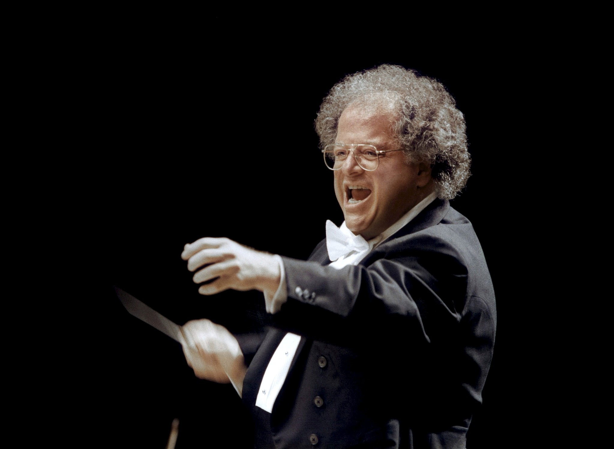 Metropolitan Opera (MET) musical director James Levine is shown in Japan in this 2001 photo provided by the MET April 14, 2016. (REUTERS Photo)