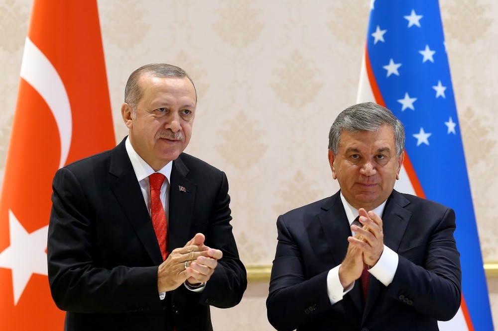 President Erdou011fan (L) and Uzbek President Mirziyoyev (R) held a joint press conference after meetings in the Uzbekistan capital Tashkent, April 30.