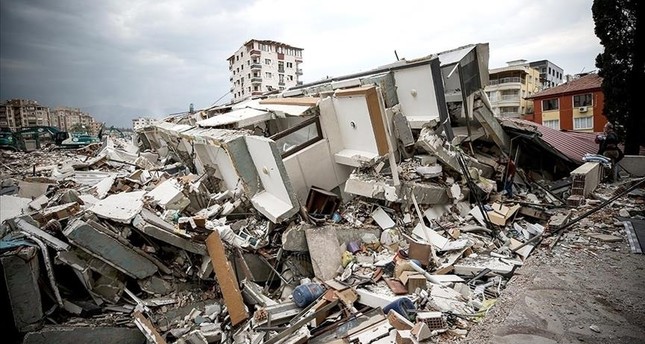 من الزلزال المدمر الذي ضرب جنوبي تركيا الأناضول