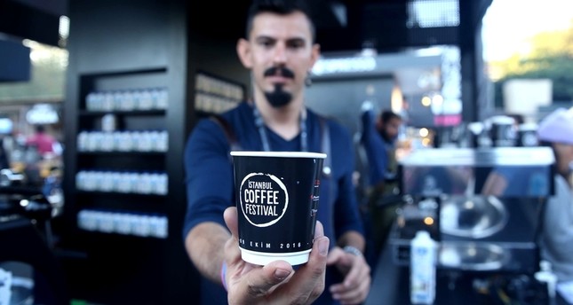 بمشاركة 150 شركة.. مهرجان القهوة في اسطنبول يستقطب عشاقها