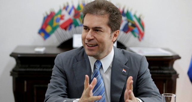 وزير خارجية البارغواي لويس ألبرتو كاستيغليوني