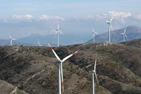 Turkish manufacturer Bayra?mo?lu joined forces with Danish wind turbine manufacturer Resolux Group to produce equipment in Turkey. (AA Photo)