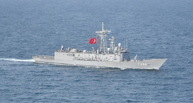 فرقاطة تابعة للبحرية التركية في البحر الأسود من الأرشيف