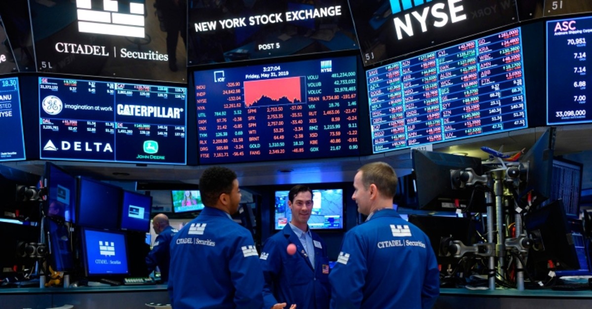 Traders on the floor of the New York Stock Exchange May 31,2019 in New York. (AFP Photo)