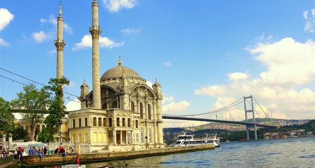 رغم كثرتها.. مساجد اسطنبول الأثرية لم تعد تكفي سكانها