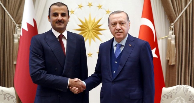 أردوغان وأمير قطر يبحثان هاتفياً العلاقات الثنائية والتطورات الدولية