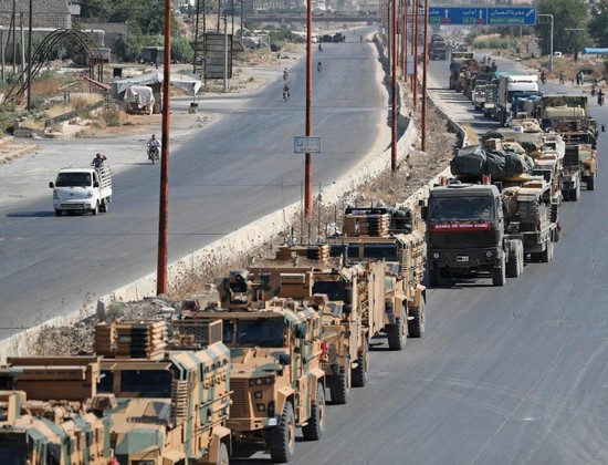 Turkish military convoy headed to Idlib town targeted by Syria regime bombing