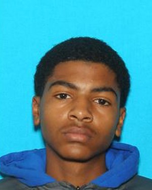The 19-year-old suspect, James Eric Davis Jr. (AP Photo)