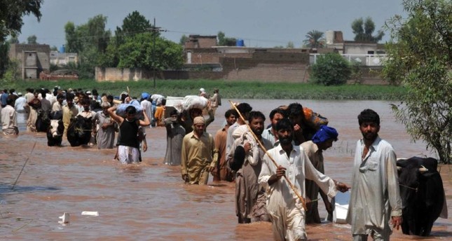 Climate change triggers widespread migration in Pakistan - Daily Sabah