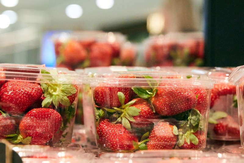 Strawberry punnets are seen at a supermarket in Sydney, Australia, September 13, 2018. (EPA Photo)