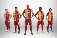 Galatasaray's jerseys will feature the Turkish Airlines logo for a year.
