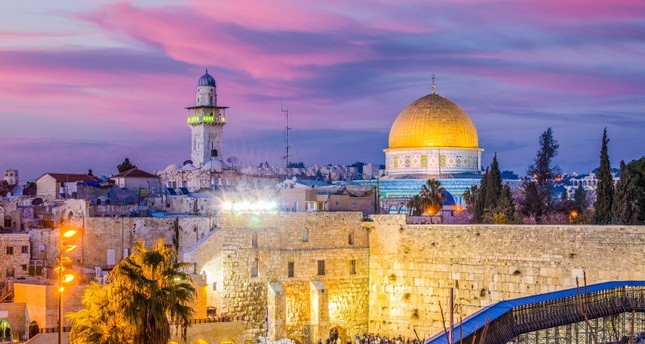السلطات الإسرائيلية تمنع خطيب المسجد الأقصى من السفر لمدة 4 أشهر