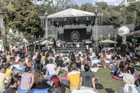 Ku00fcu00e7u00fcku00e7iftlik Park offers large spaces to relax in.