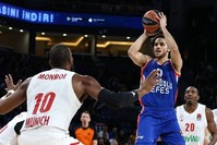 Anadolu Efes' US-born player Shane Larkin. (AA Photo)