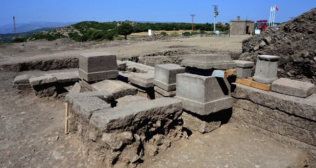 اكتشاف مقبرة عائلية عمرها 2300 عام في تركيا