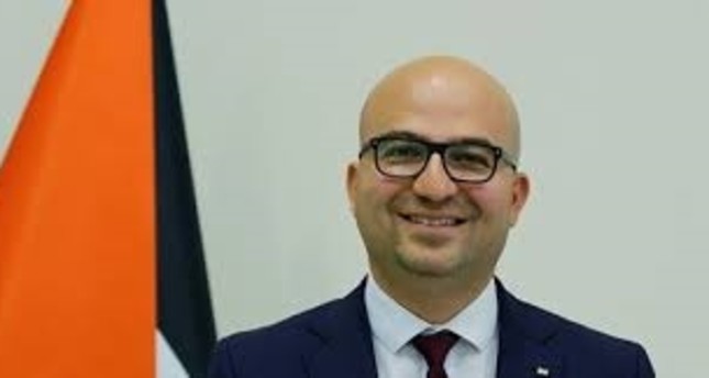 السلطات الإسرائيلية تعتقل وزير شؤون القدس الفلسطيني