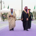 عاهل السعودية وأمير الكويت يبحثان تعزيز العلاقات بين البلدين