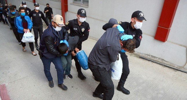 تركيا.. القبض على 5 إرهابيين حاولوا الفرار إلى اليونان