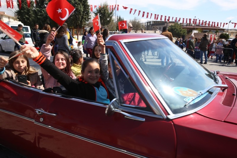 Turkish children celebrate Children's Day