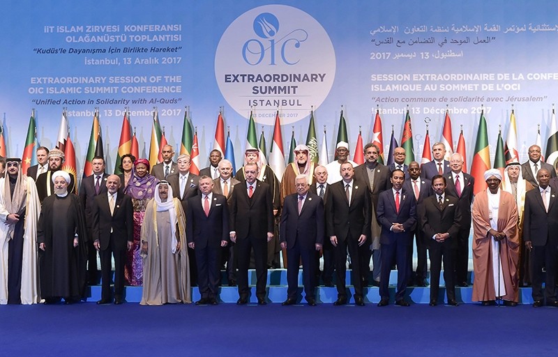 Leaders and representatives of member states pose for a group photo during an Extraordinary Summit of the Organisation of Islamic Cooperation (OIC) on U.S. recognition of Jerusalem as Israel's capital, in Istanbul, Turkey, Dec. 13, 2017. (AFP Photo)
