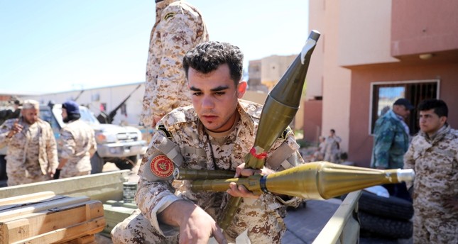 السلاح في ليبيا من الأرشيف
