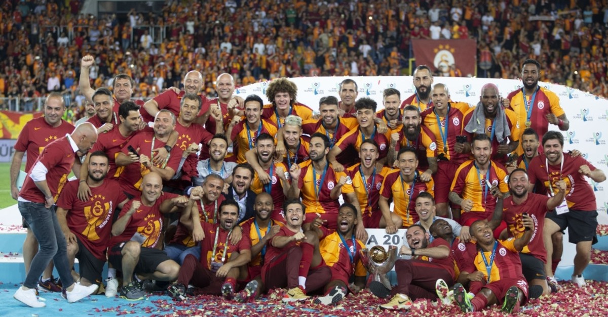 Galatasaray celebrated their victory against Akhisarspor.Belhanda scored the Lions' only goal in the 39th minute.