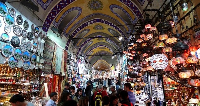 سوق إسطنبول المسقوف.. معلم تاريخي ومحال تجارية تعود لمئات السنين